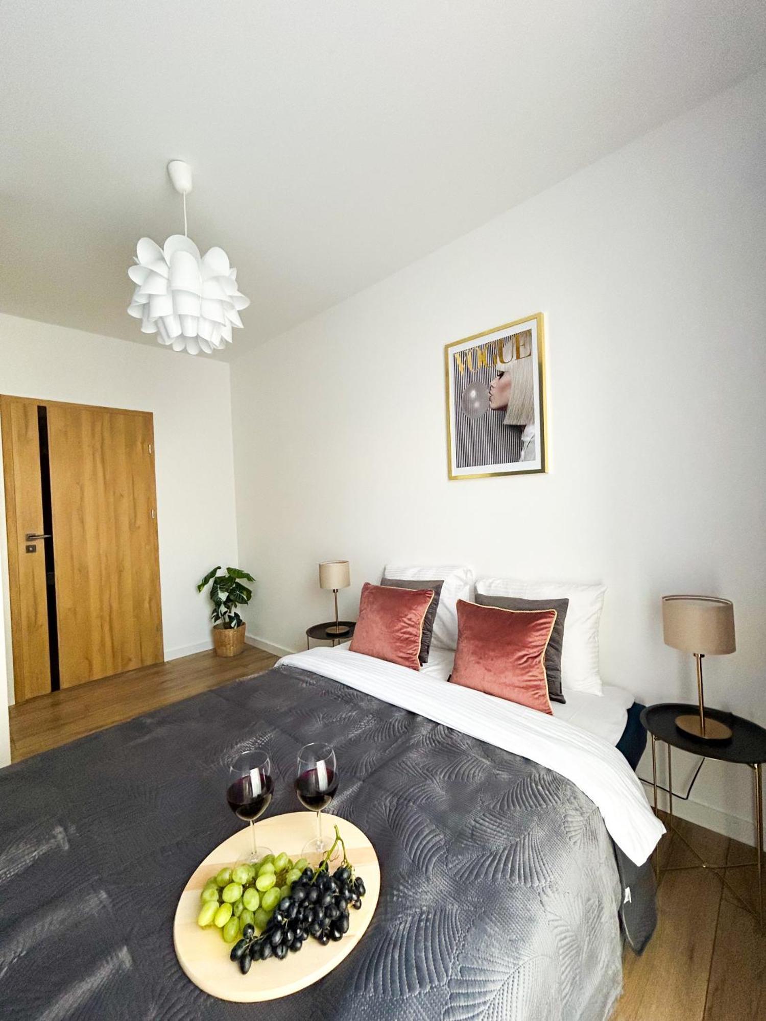 Lumina Stylish 3-Room Apart With Balcony Łódź Eksteriør bilde